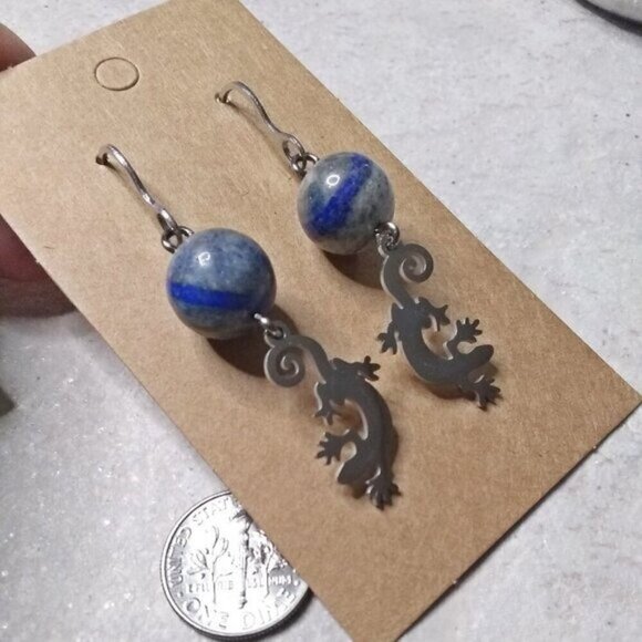 Lapis Lazuli Reptile Earrings | Nature Lover Gift | Reptile Gecko Charm Jewelry - Picture 6 of 7